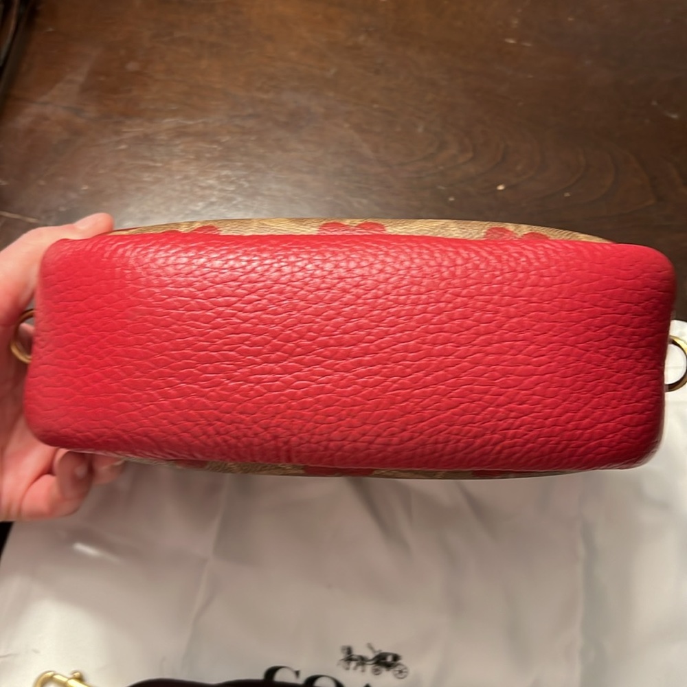 Coach Camera Bag In Signature Canvas With Heart P… - image 4